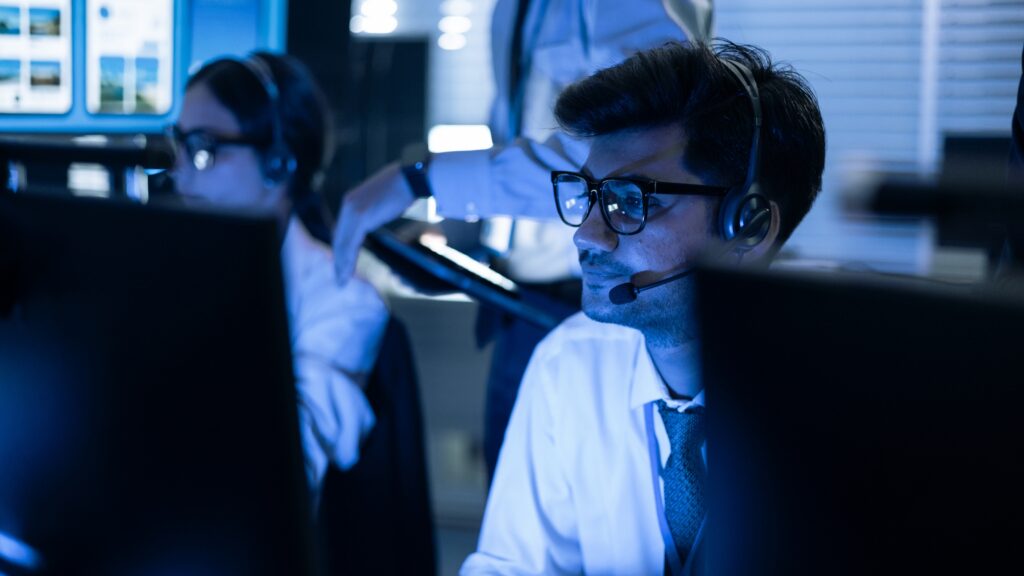 Bridging Classroom Knowledge with Live Call Coaching