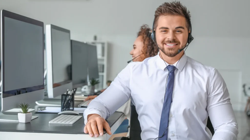  AI workflow flagging high-risk contact center calls for faster supervisor escalation review